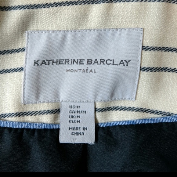 White Blazer - Picture 2 of 4